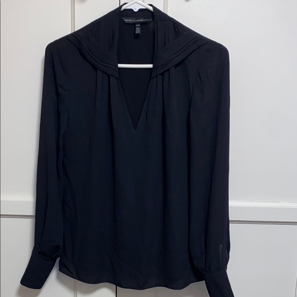 White House Black Market XXS Black Long-Sleeved Blouse